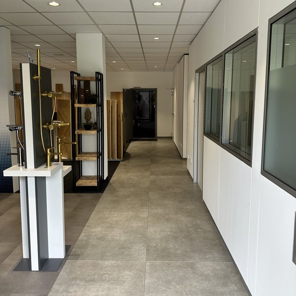 Badarmaturen im Fliesen Store Heidelberg